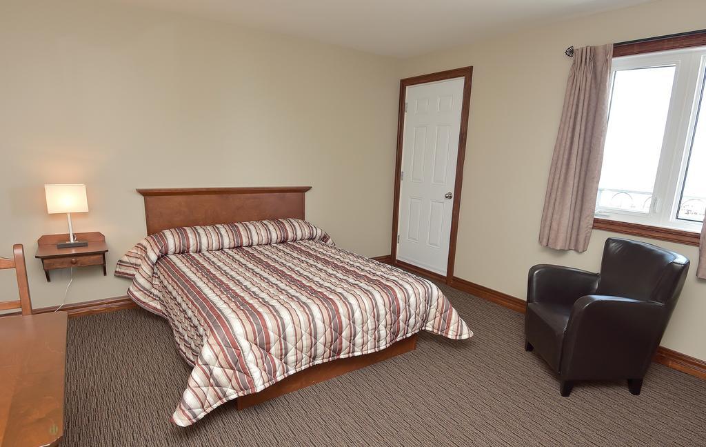 Auberge Sur Mer Charlevoix Saint-Siméon المظهر الخارجي الصورة